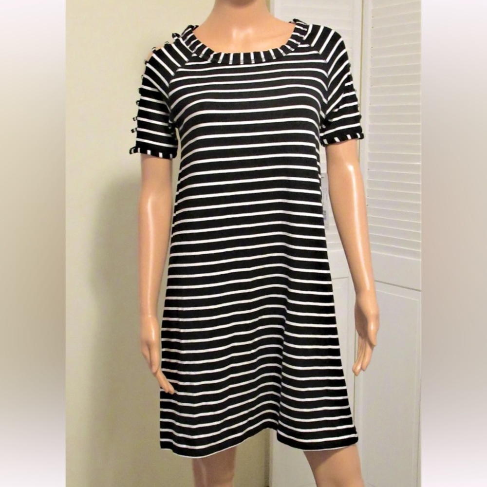 August Silk Size Small Striped Cold Shoulder Shift Dress Short Sleeve NWT Jersey
